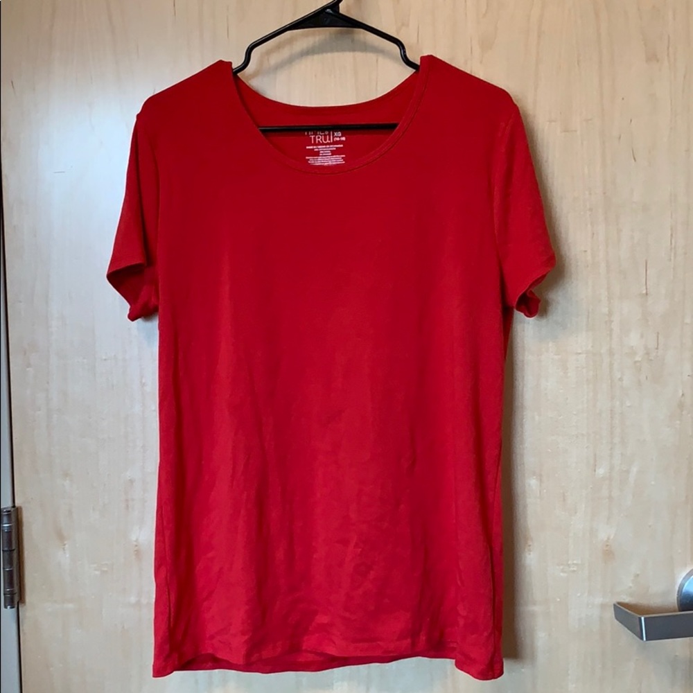 red t-shirt